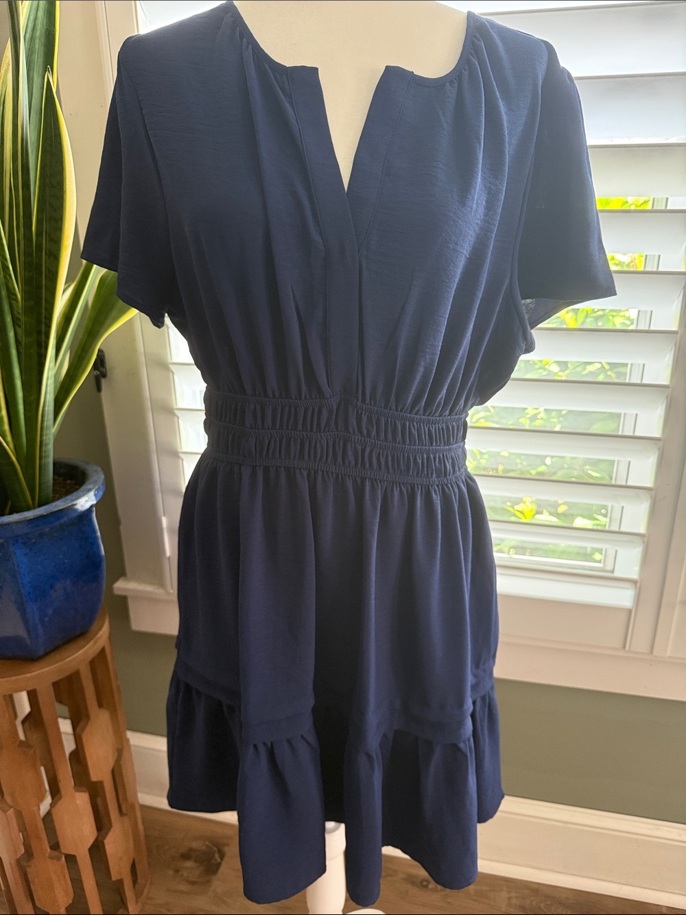 Rachel Zoe Navy Short Sleeve Tiered Dress 💙